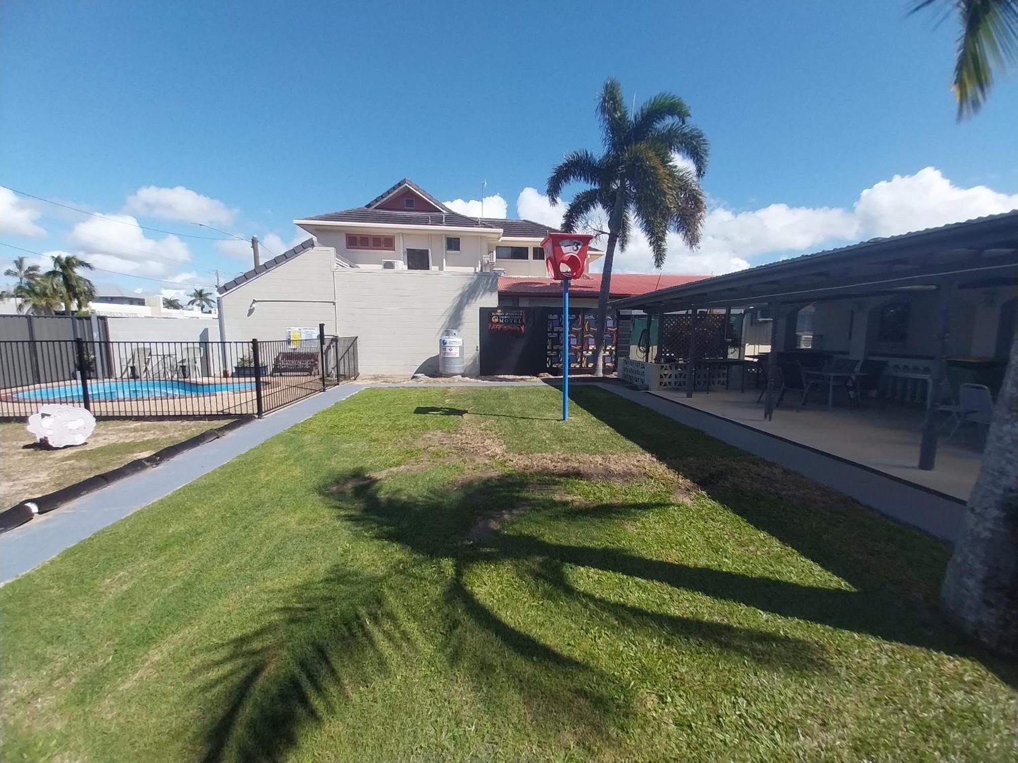 Tropic Coast Motel Mackay Exterior photo