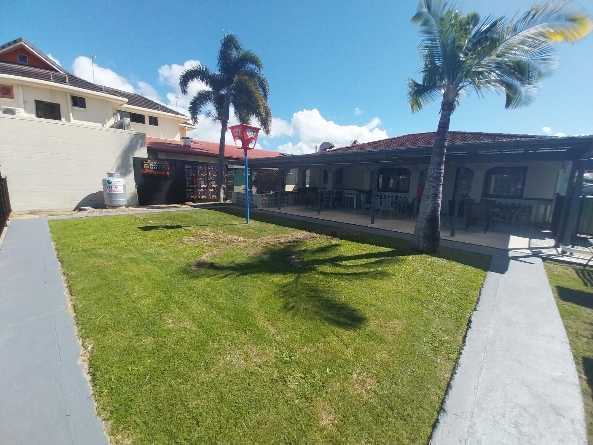 Tropic Coast Motel Mackay Exterior photo